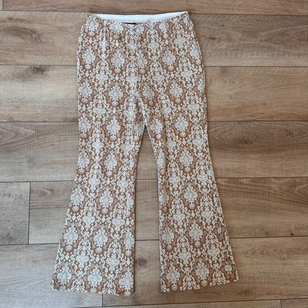 Soft Surroundings | Large Sumptuous Knit Brown White Lace Flare Pull On Pants - Picture 2 of 8